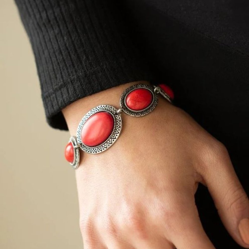 Bracelet, Silver frame, Red stone